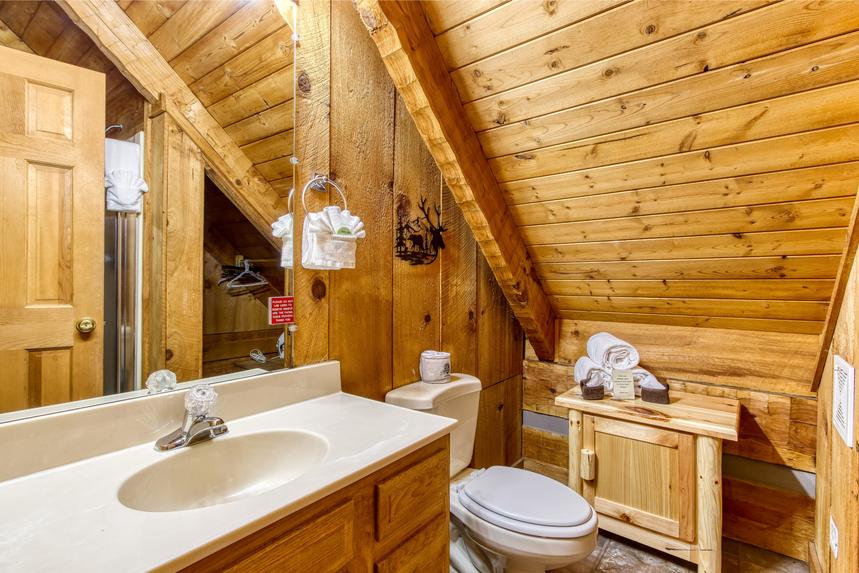 Cozy Mountain Hideaway
